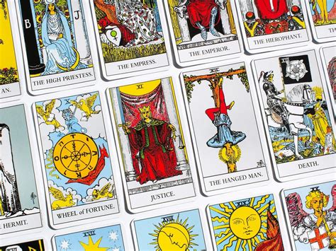 cuantas cartas tiene el tarot|Los 22 Arcanos Mayores del tarot y sus significados